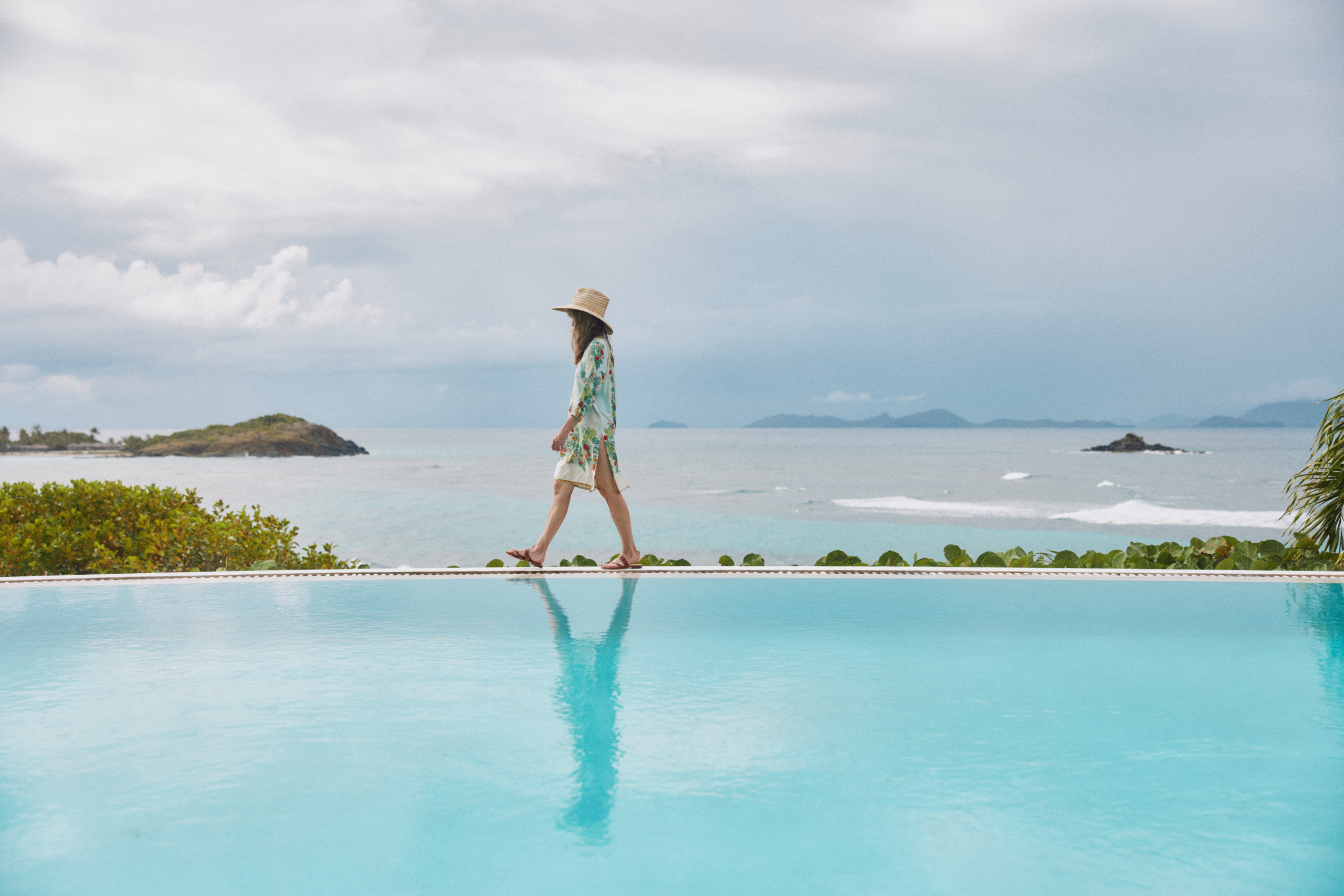 Becca Mustique pool